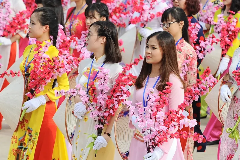 Tháng ba có bao nhiêu ngày? Sinh vào Tháng 3 Hạnh Phúc